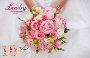 Розовый букет невесты: розы, пионы, орнитогалум №10