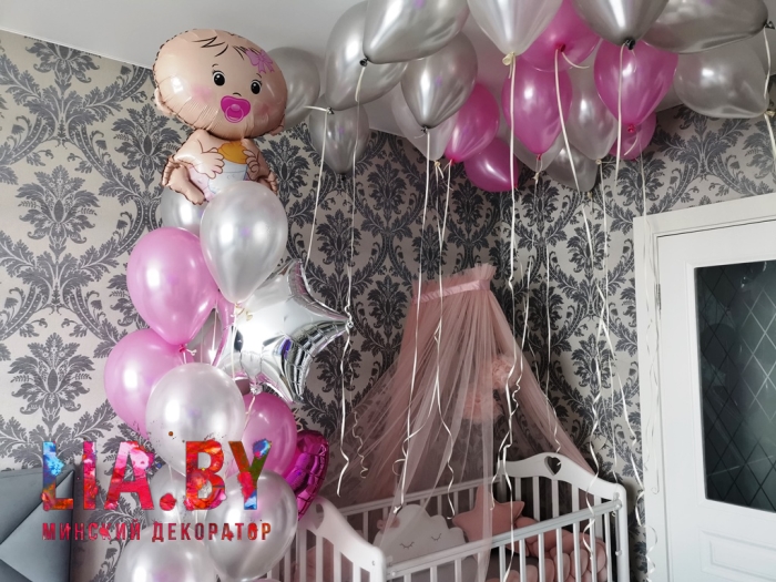 Украшение шарами на выписку девочки из роддома — фото 2