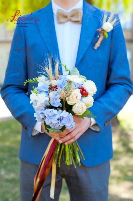 Голубой букет невесты в стиле рустик или природа