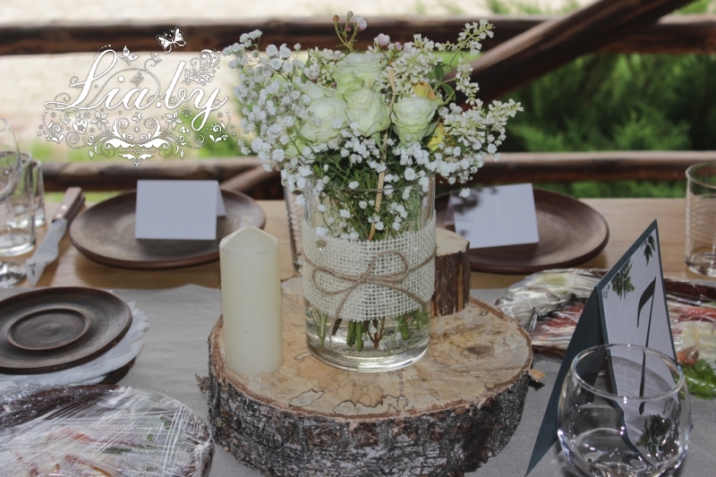 Рустик свадьба - букеты на столы