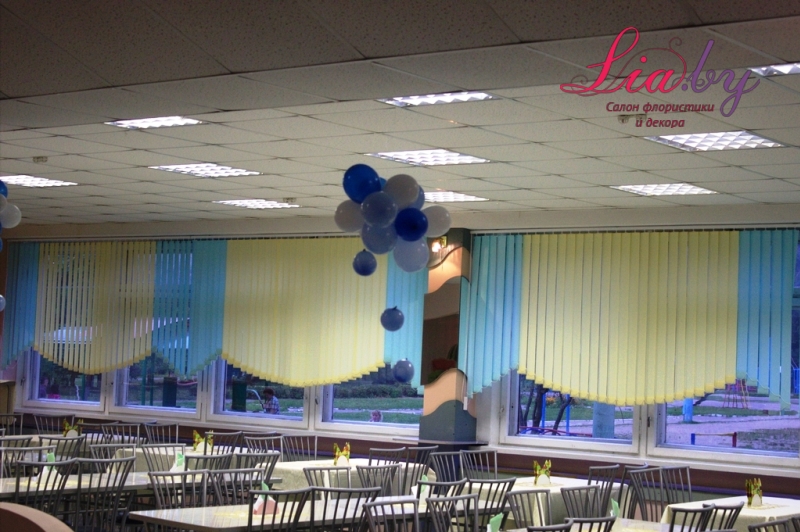 Воздушные шары в украшении столовой