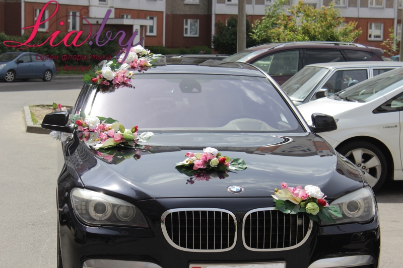 украшения для машины на свадьбу