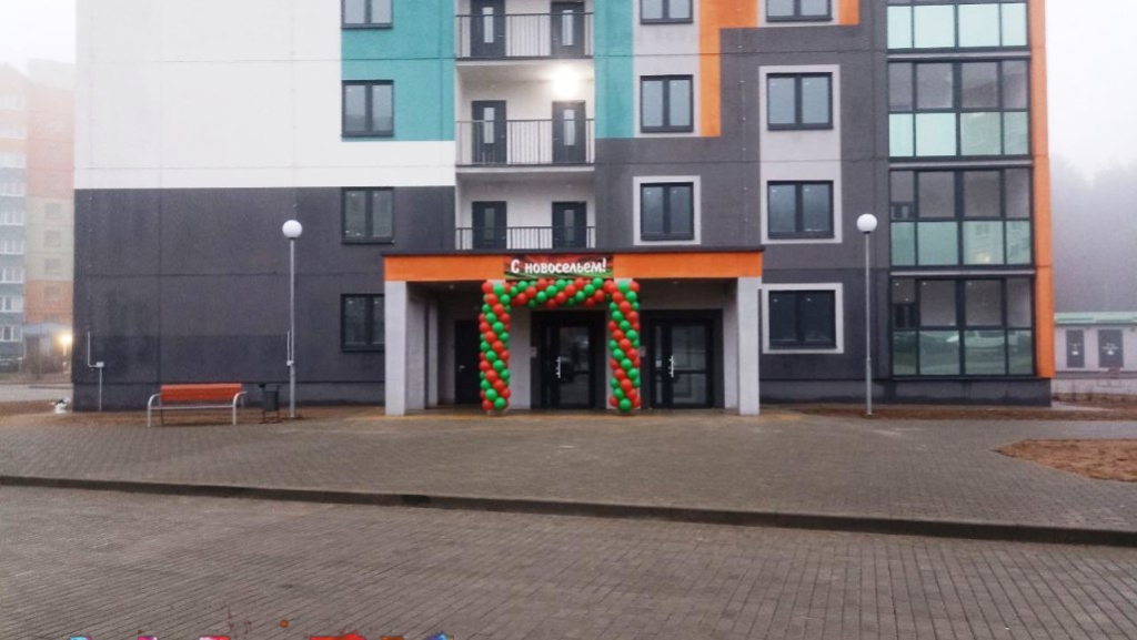 Шары для украшения подъезда при сдаче дома (продажа квартир)