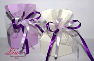 Бонбоньерки коробочки фиолетовые и белые с лентами