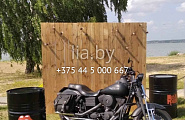  Фотозона с мотоциклом Harley Davidson